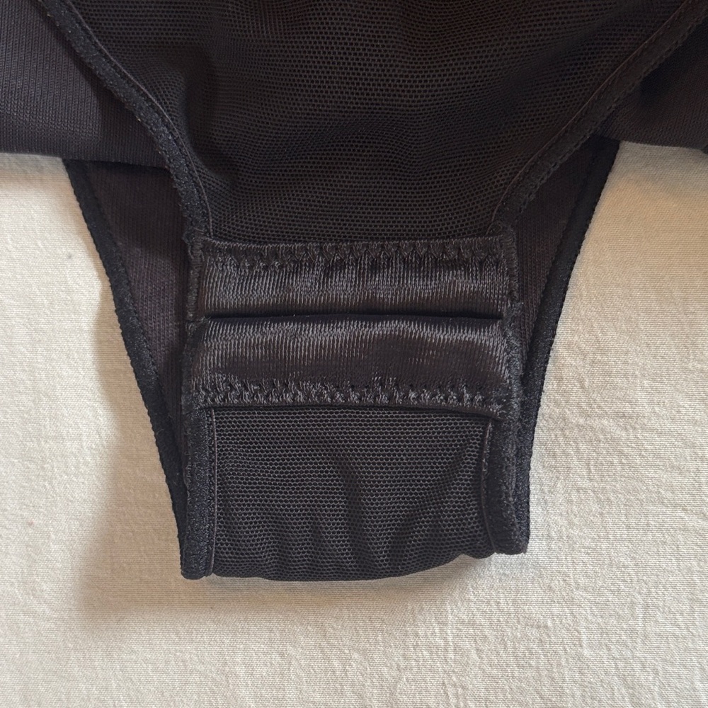 Maidenform Elegant Black Shapewear Chemise - Picture 7 of 9